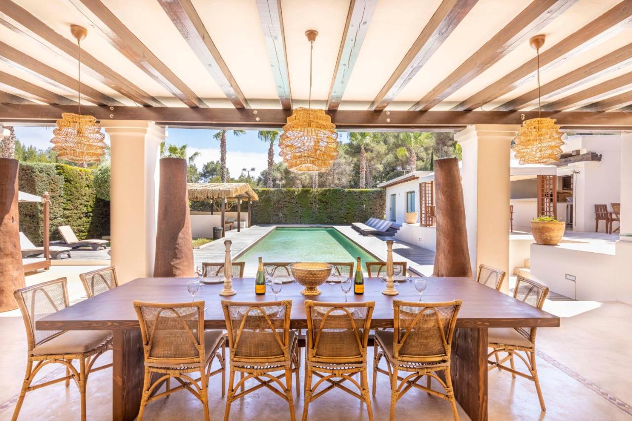 Oasis Villas Complex Cala Llonga (Ibiza) Exterior foto